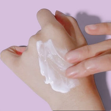 Assemble K - Play .Try .Glow LYLYL 9 Second Air Formula Sun Cream SPF 50+ PA++++, lightweight, smooth texture, no white cast.
