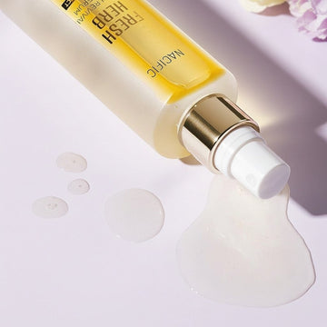 Assemble K - Play .Try .Glow: Nacific Fresh Herb Origin Revival Mist Serum, a hydrating facial mist serum with aloe vera to balance oil and moisture.