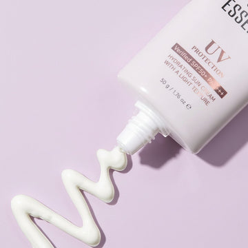 Assemble K - Play .Try .Glow white tube of hydrating sun essence SPF 50+ PA++++ with a light texture, 50g.