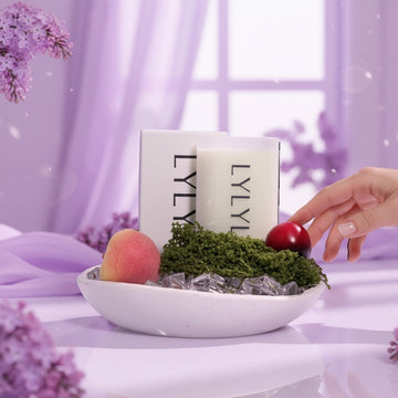 Assemble K - Play .Try .Glow LYLYL Green Apple No-Sebum Sunstick with antioxidant and soothing ingredients.