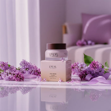 LYLYL Vita ABCDE Cream jar and box with Glutathione & HPR for pore and wrinkle improvement.