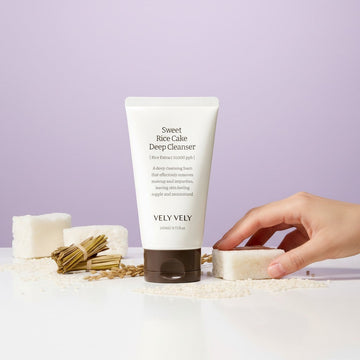 VELY VELY Sweet Rice Cake Deep Cleanser 140ml, a gentle cleansing foam with rice extract for deep cleansing and hydration.
